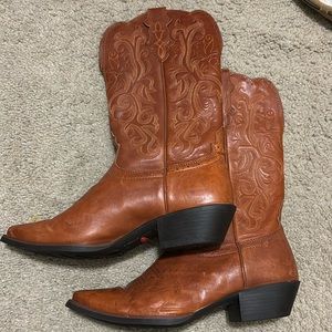 Women’s Justin Cowboy Boots